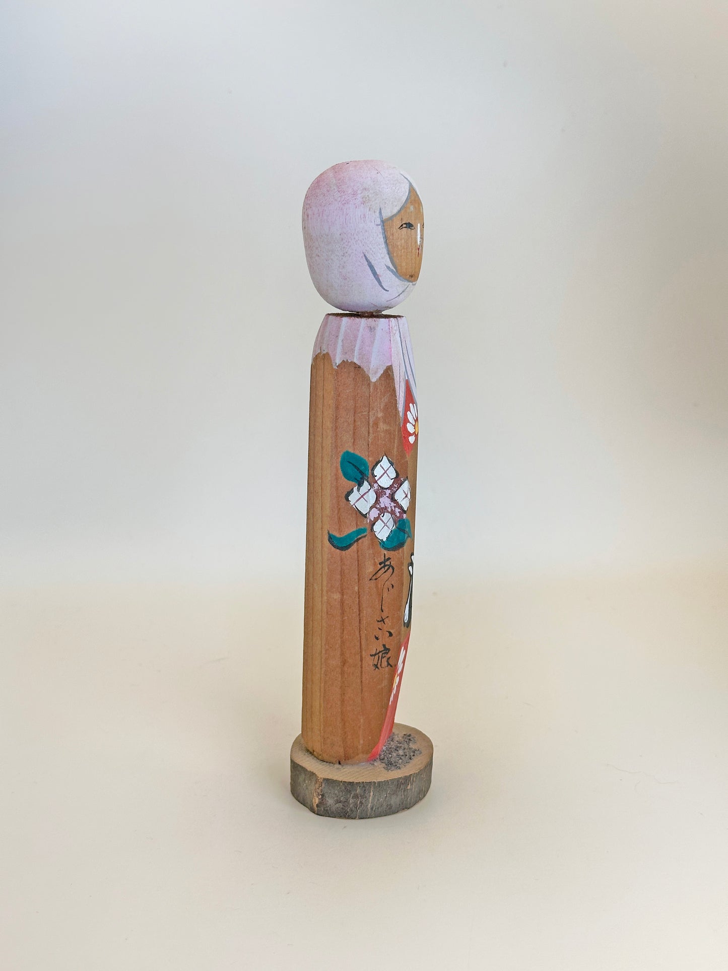 K15085 - Omiyage Hydrangea Girl from Miyakejima 三宅島