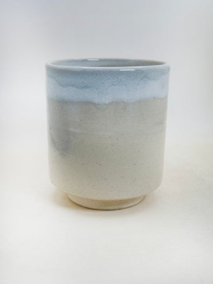 TB323 - Hagi-yaki yunomi / tea cup by Shōgetsu-gama 松月窯