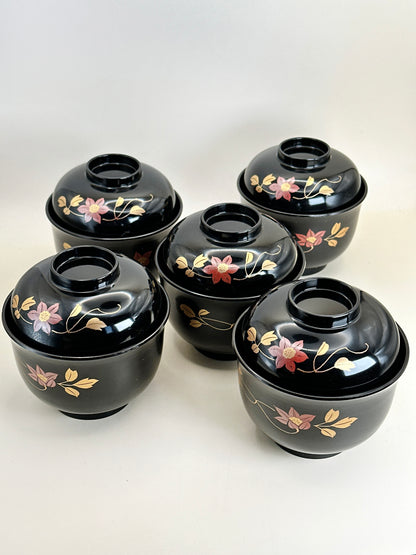 TB214 - Set of Lidded Bowls of Wajima-nuri 輪島塗