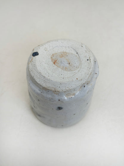 TB327 - Small Shino-yaki Kikōhai cup 志野焼