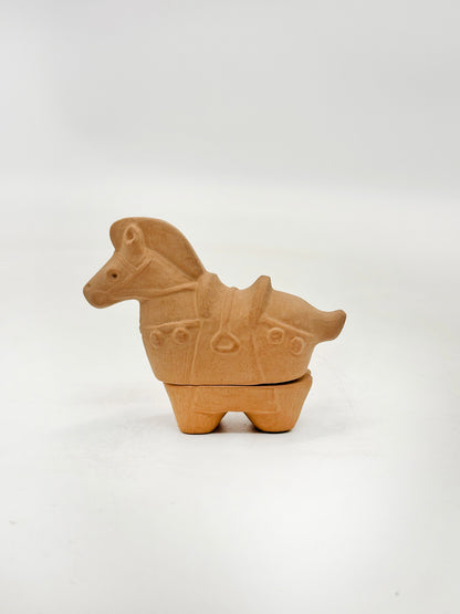TB213 - Boîte Kogo de haniwa cheval 埴輪