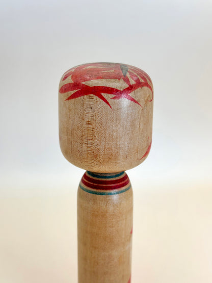 K15087 - Kokeshi Togatta traditionnel par Fumio Sato 佐藤文男