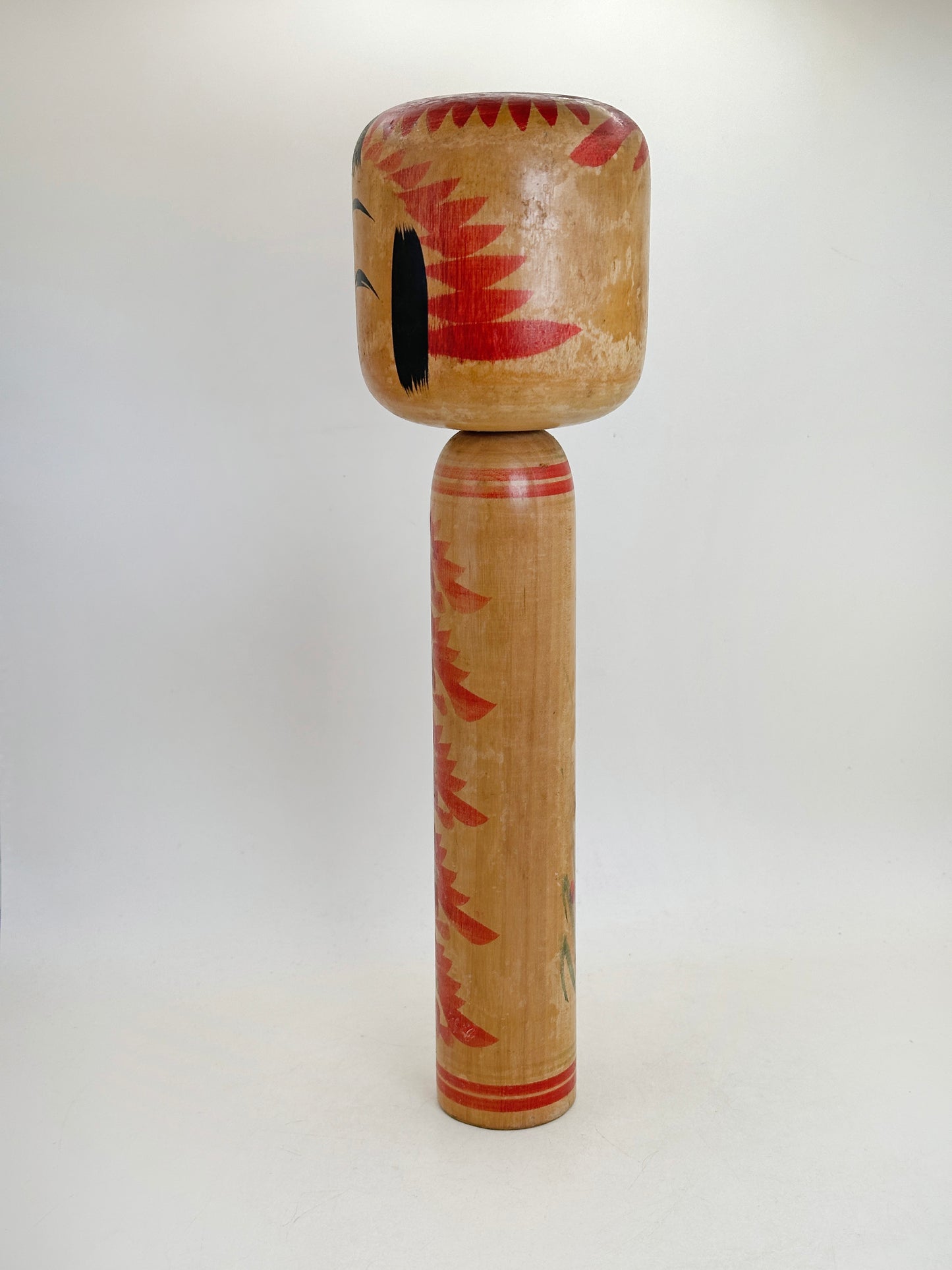 K30062 - Traditional Togatta kokeshi by Fumio Sato 佐藤文男