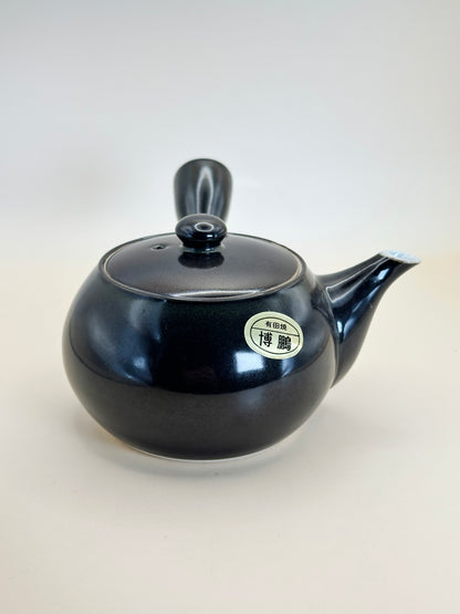 TB67 - Petite Théière en Porcelaine d'Arita-yaki 有田焼