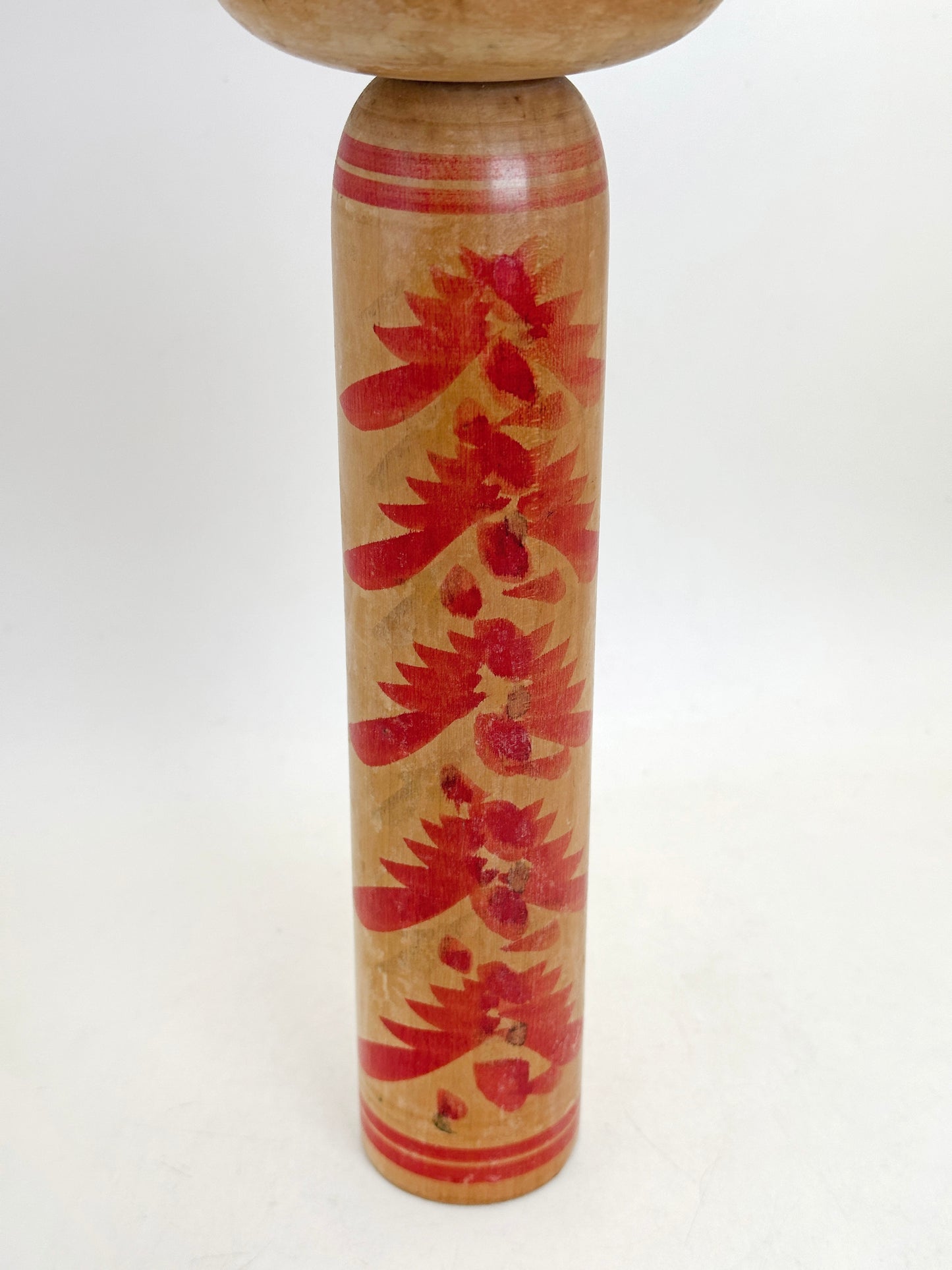 K30062 - Traditional Togatta kokeshi by Fumio Sato 佐藤文男