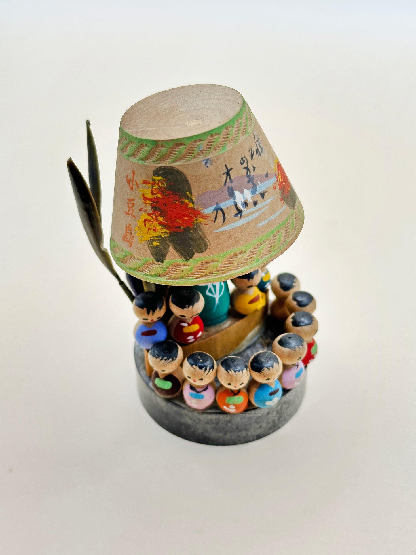 K10142 - Artisanat folklorique Omiyage Vingt-quatre yeux 二十四の瞳