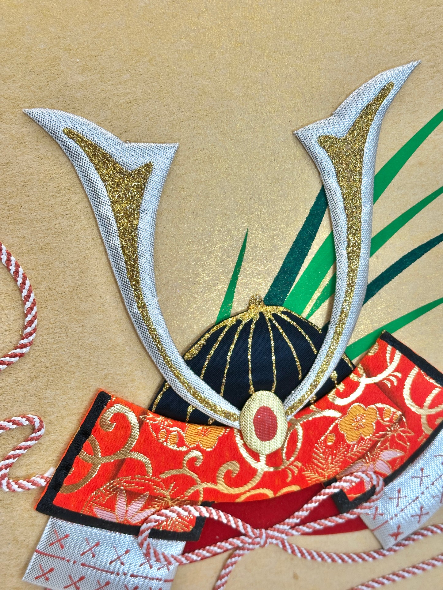 SHP173 - Nishijin-ori Shikishi Artwork Kabuto 兜