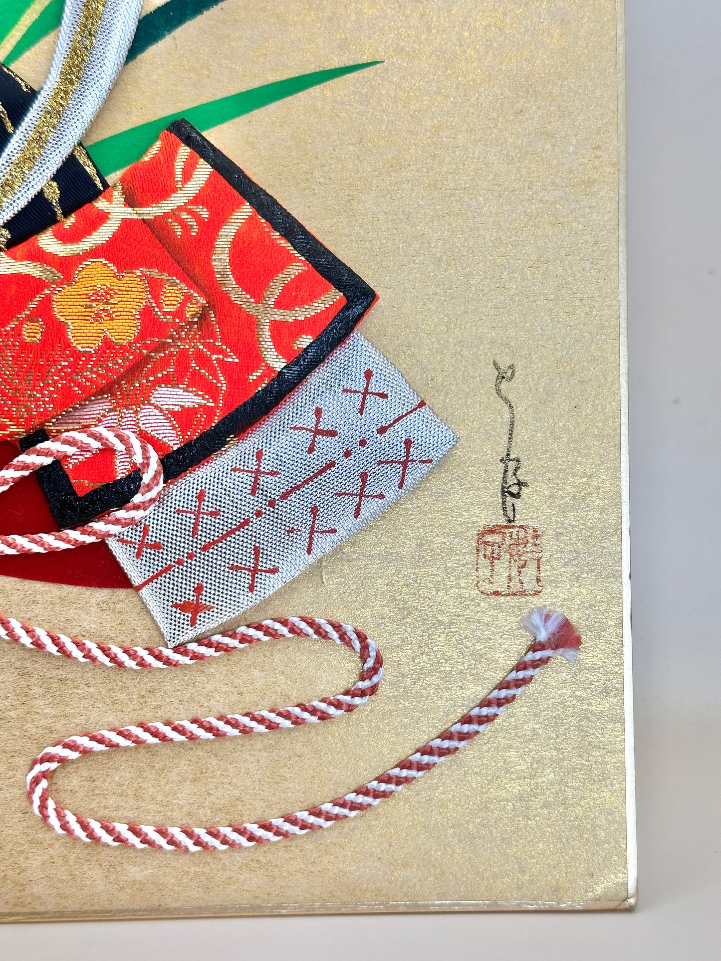 SHP173 - Nishijin-ori Shikishi Artwork Kabuto 兜