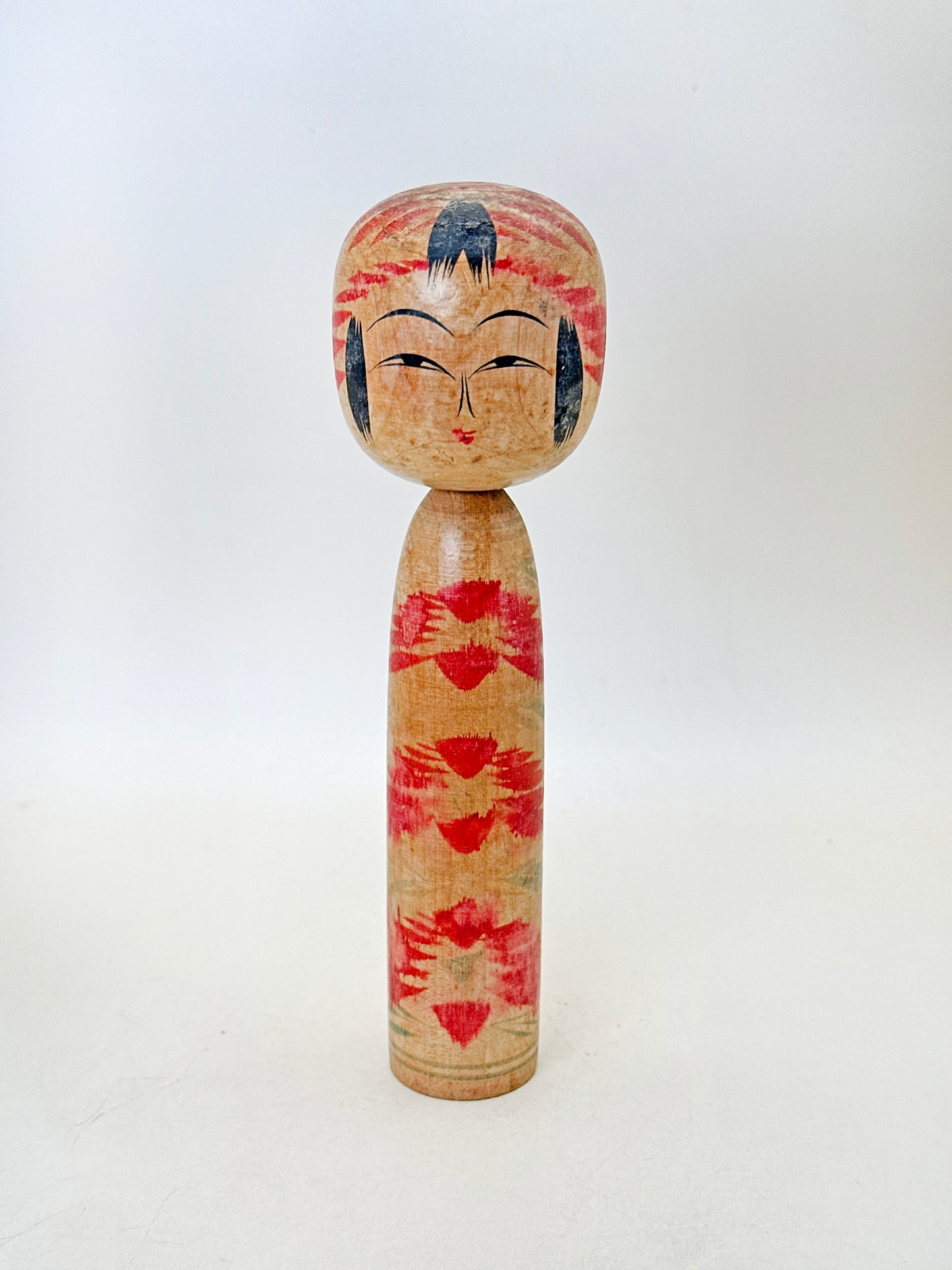 K18144 - Kokeshi Togatta par Nobuo Agatsuma 我妻信雄