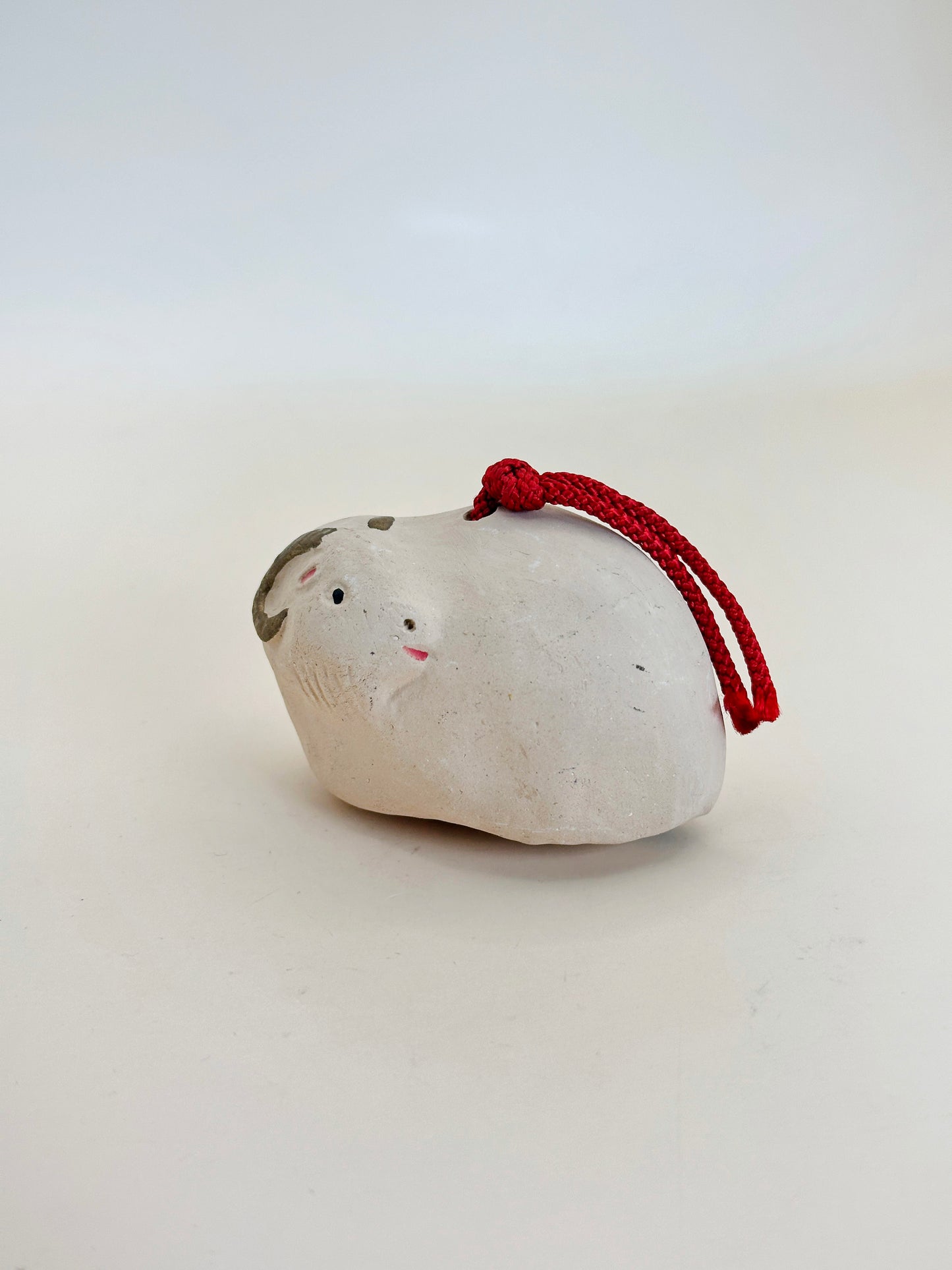CB095 - Vintage Japanese Clay Cow Bell Dorei