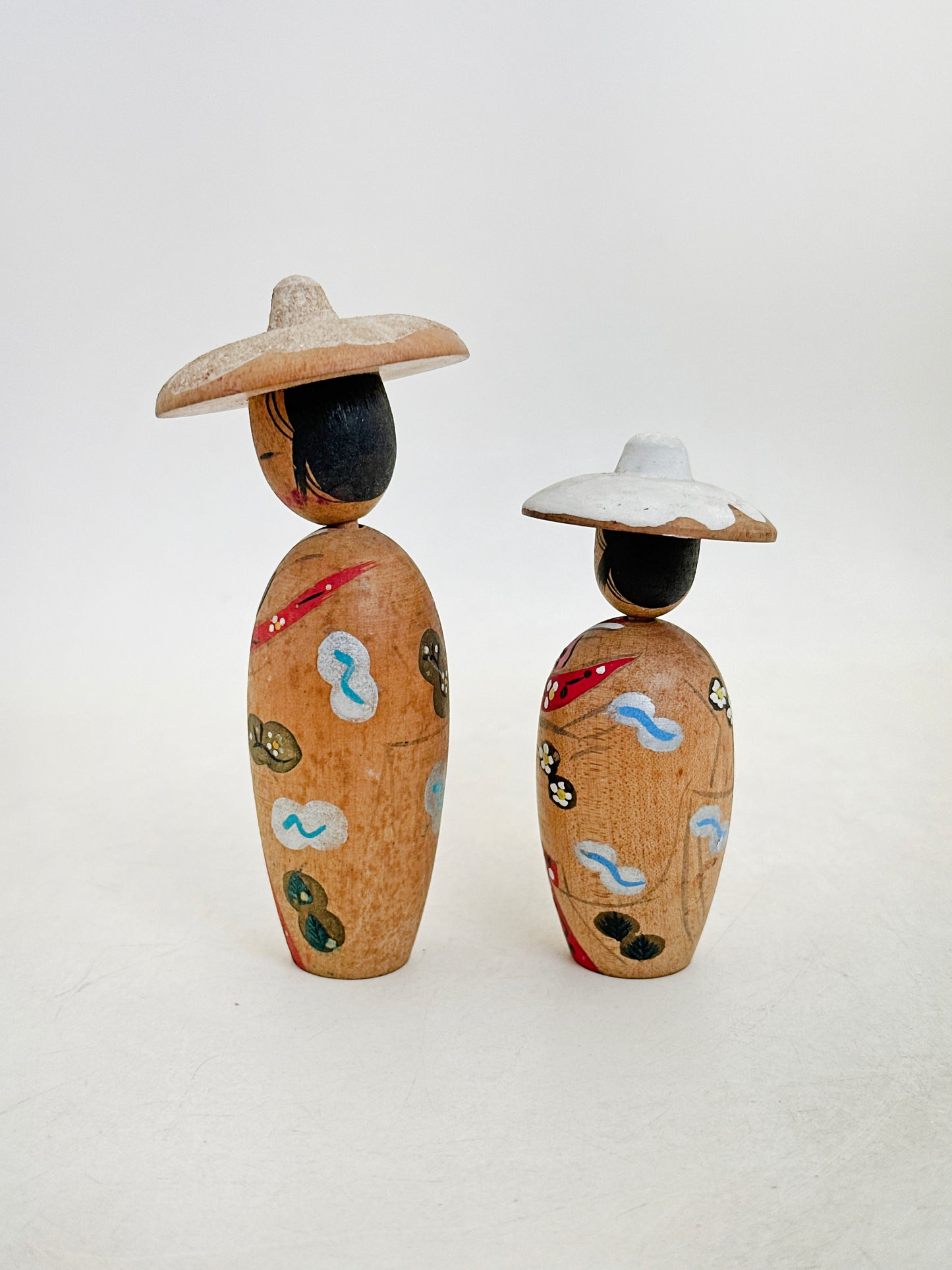K10242 - Sosaku Kokeshi from Senshukai 千趣会
