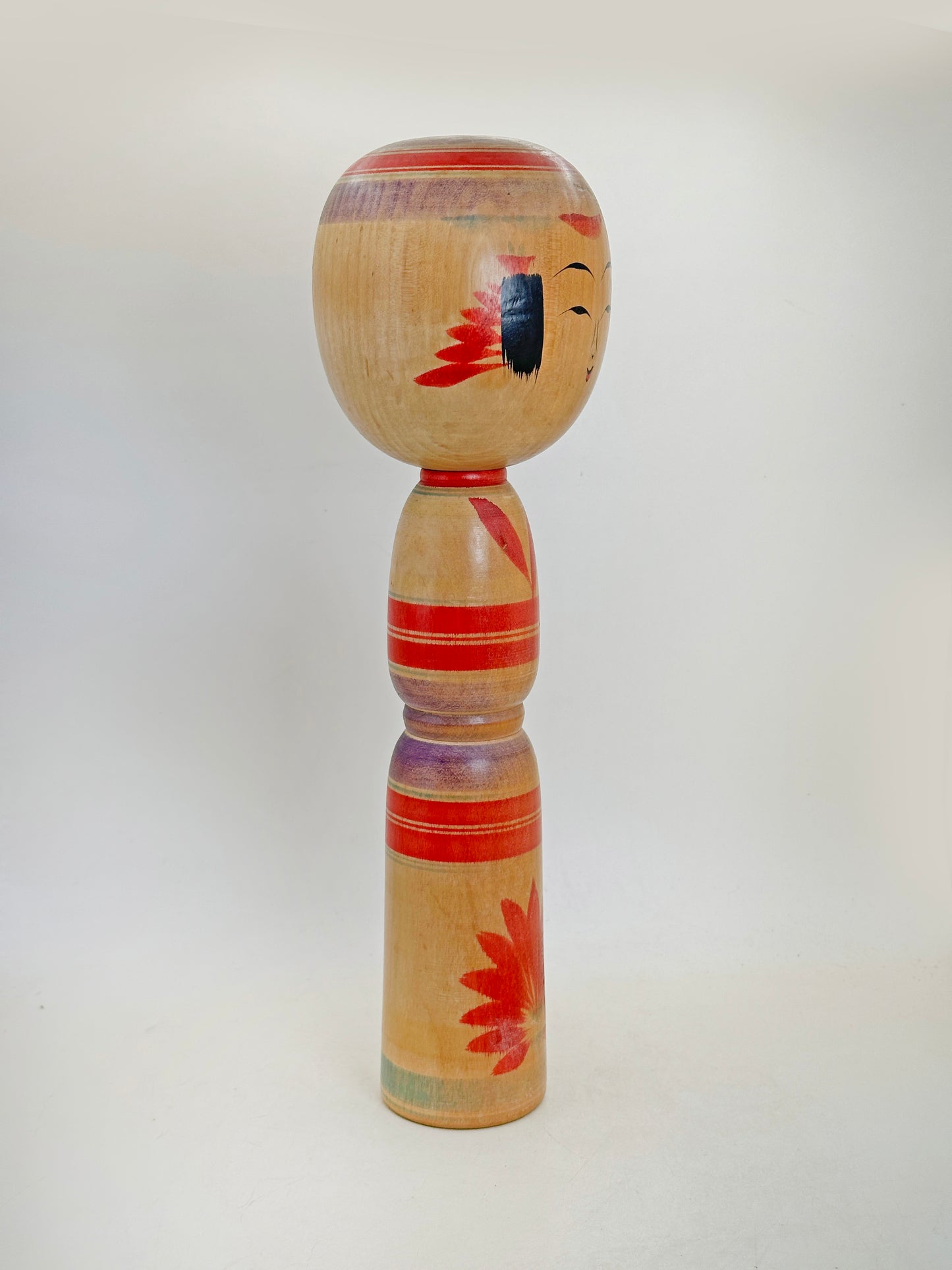 K30067 - Yajiro Kokeshi by Tatsuo Satō 佐藤辰雄