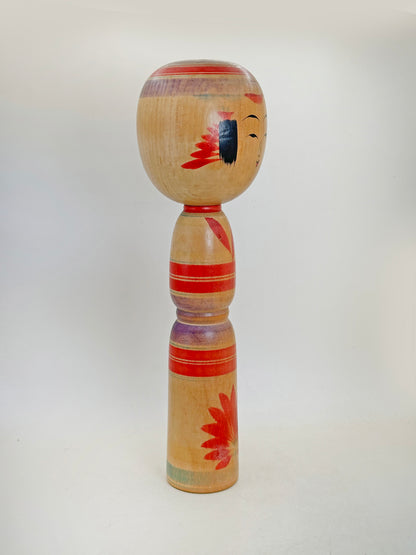K30067 - Yajiro Kokeshi by Tatsuo Satō 佐藤辰雄