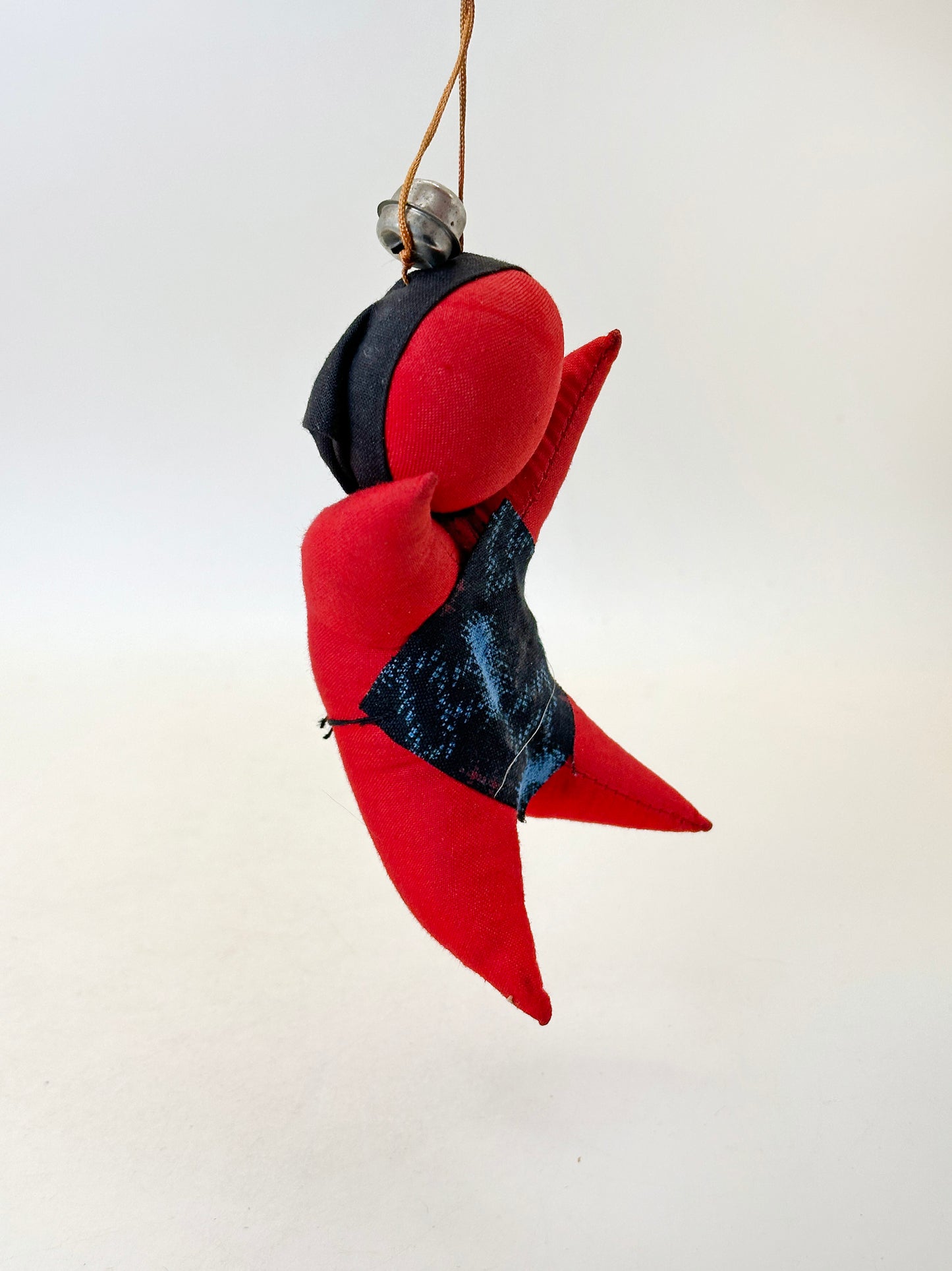 FT366 - Omiyage Crafts of Hida Sarubobo さるぼぼ