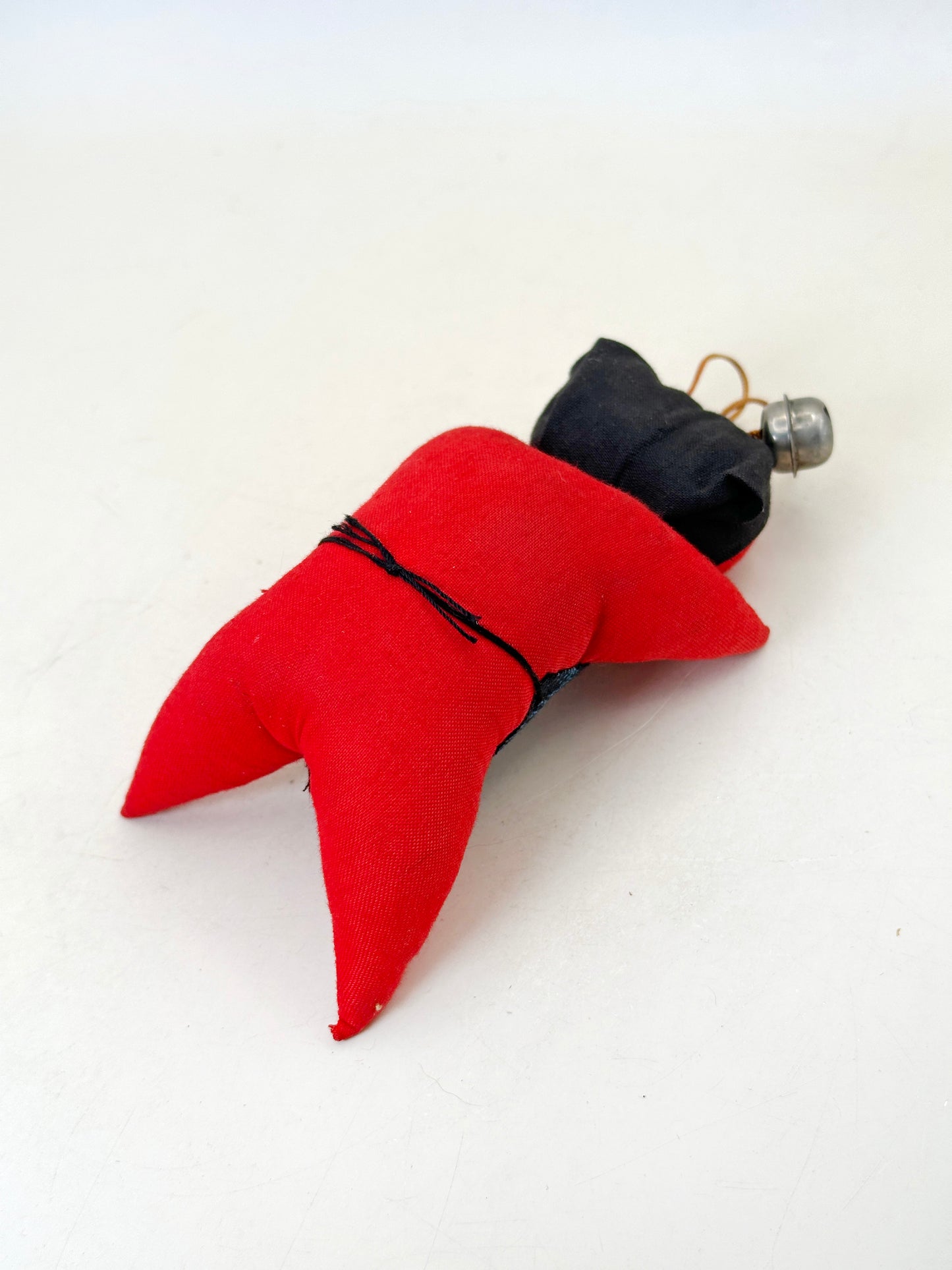 FT366 - Omiyage Crafts of Hida Sarubobo さるぼぼ