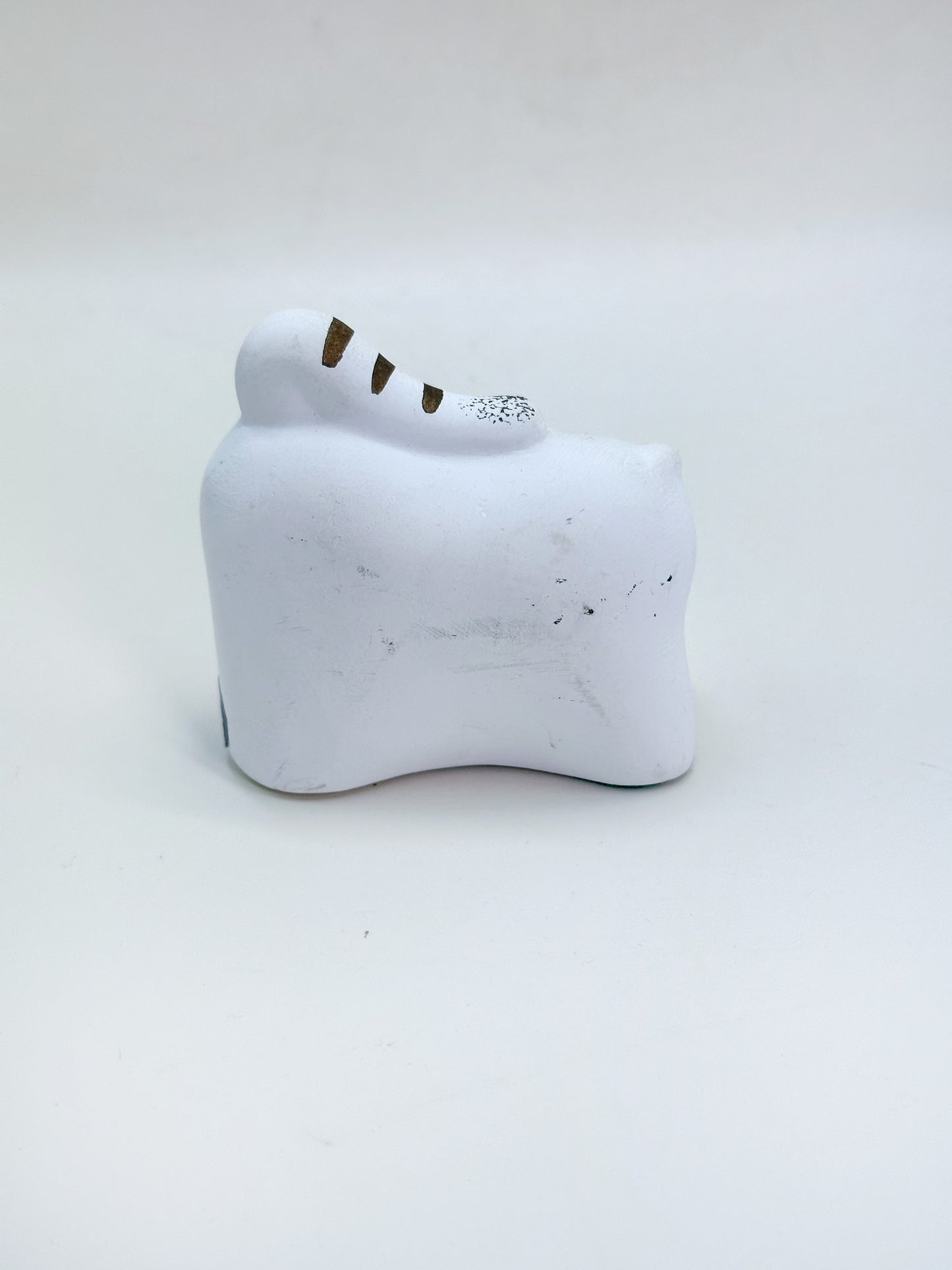 FT512 - Vintage Tiger Eto Figurine by Yakushigama 薬師窯