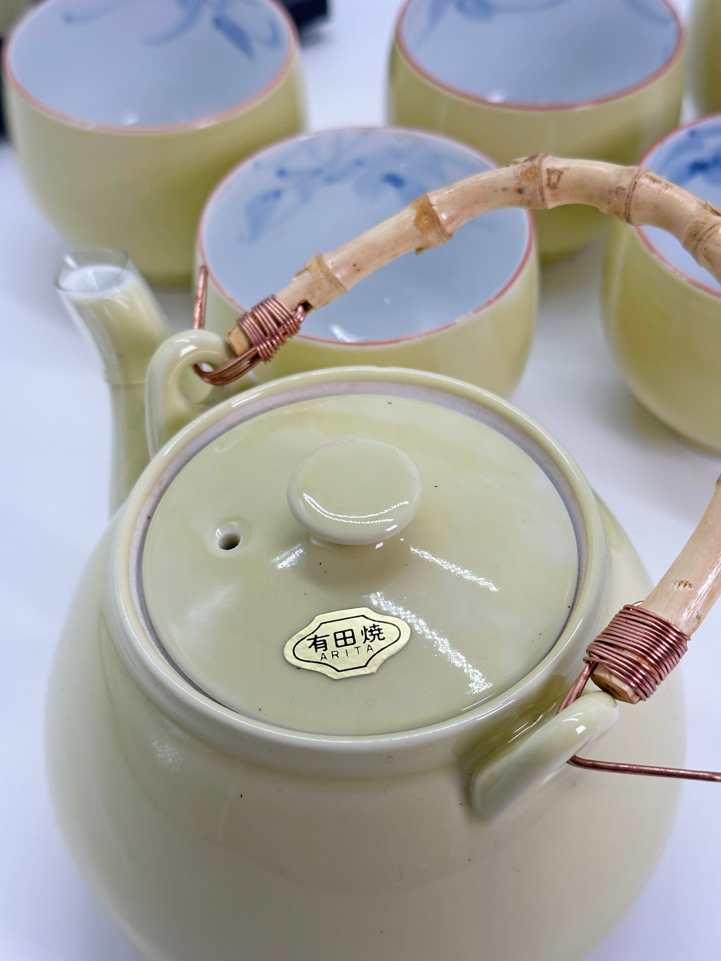 TB352 -  Arita-yaki Takayama Kiln tea set 有田焼