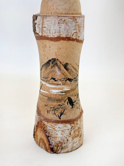 K18146 - Kokeshi Omiyage du lac Shirakaba 白樺湖
