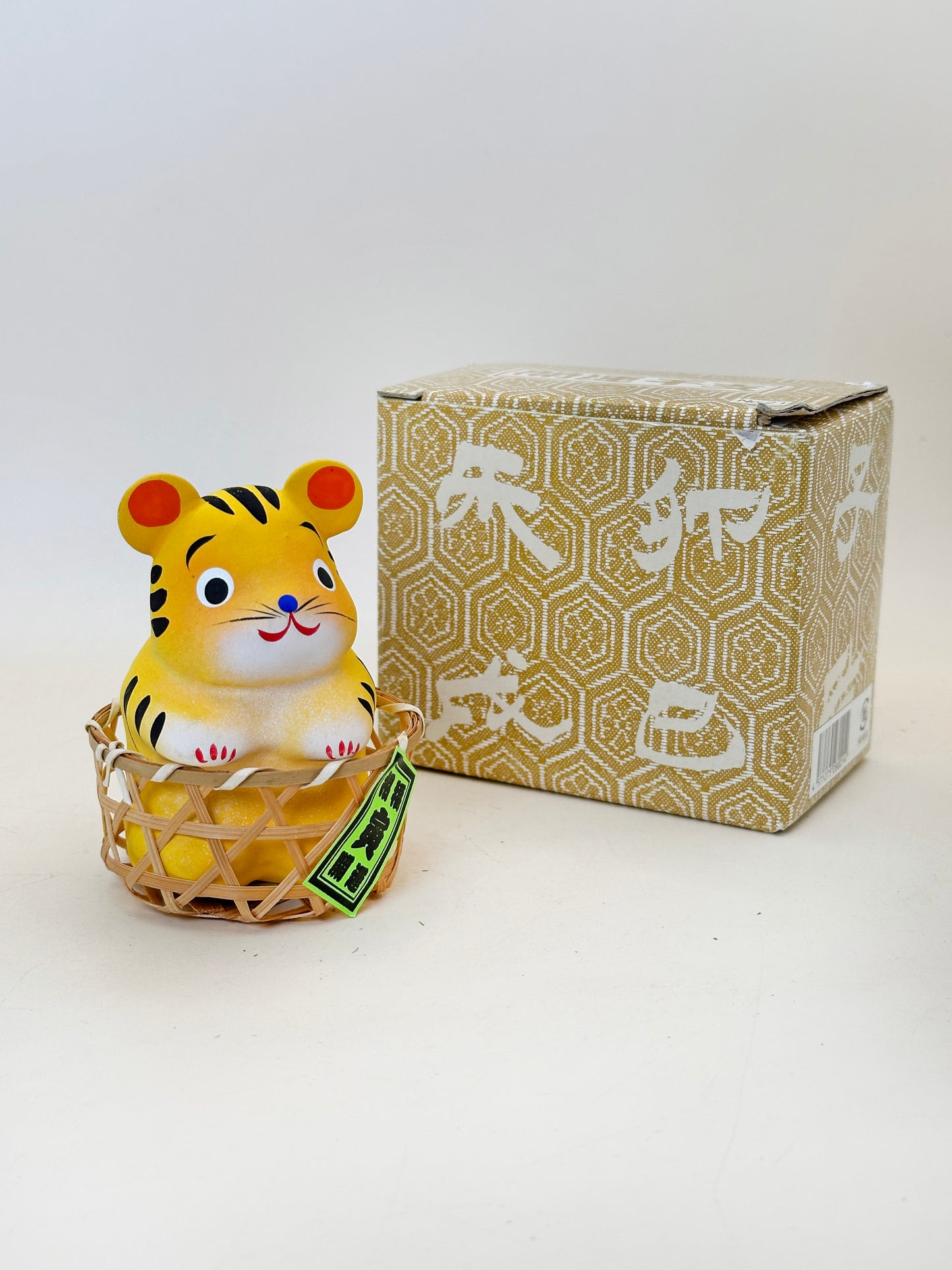 FT391 - Papier-mâché Tora Hariko 寅 張子虎