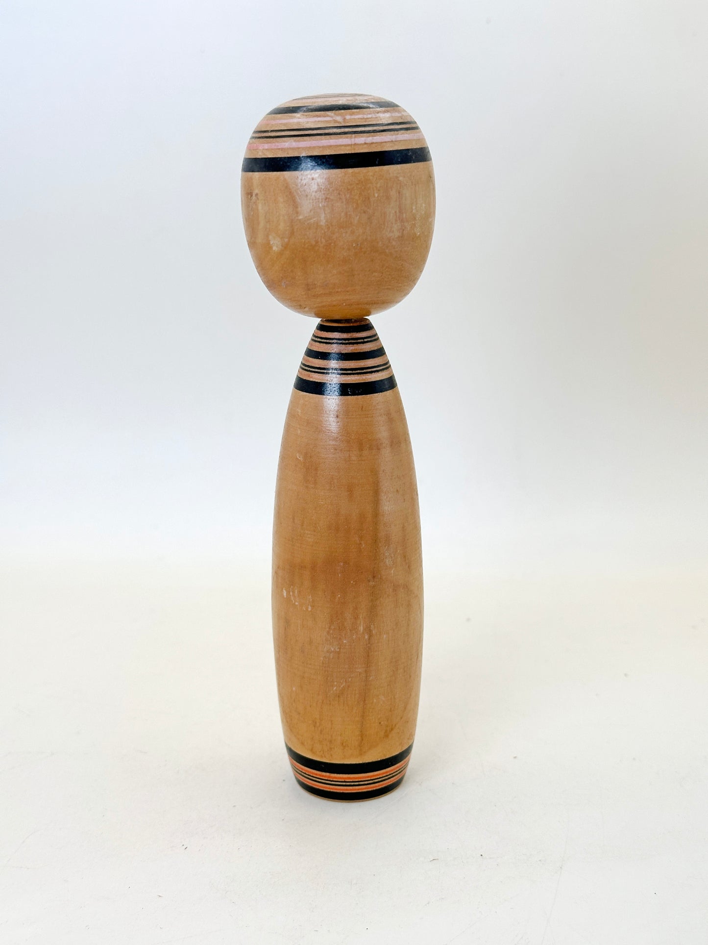 K15133 - Sosaku Kokeshi by Ōyama Ichikuraji 大山一倉次