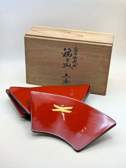TB120 - Japan Lacquerware Plates of Takeuchi Seihō 竹内栖鳳