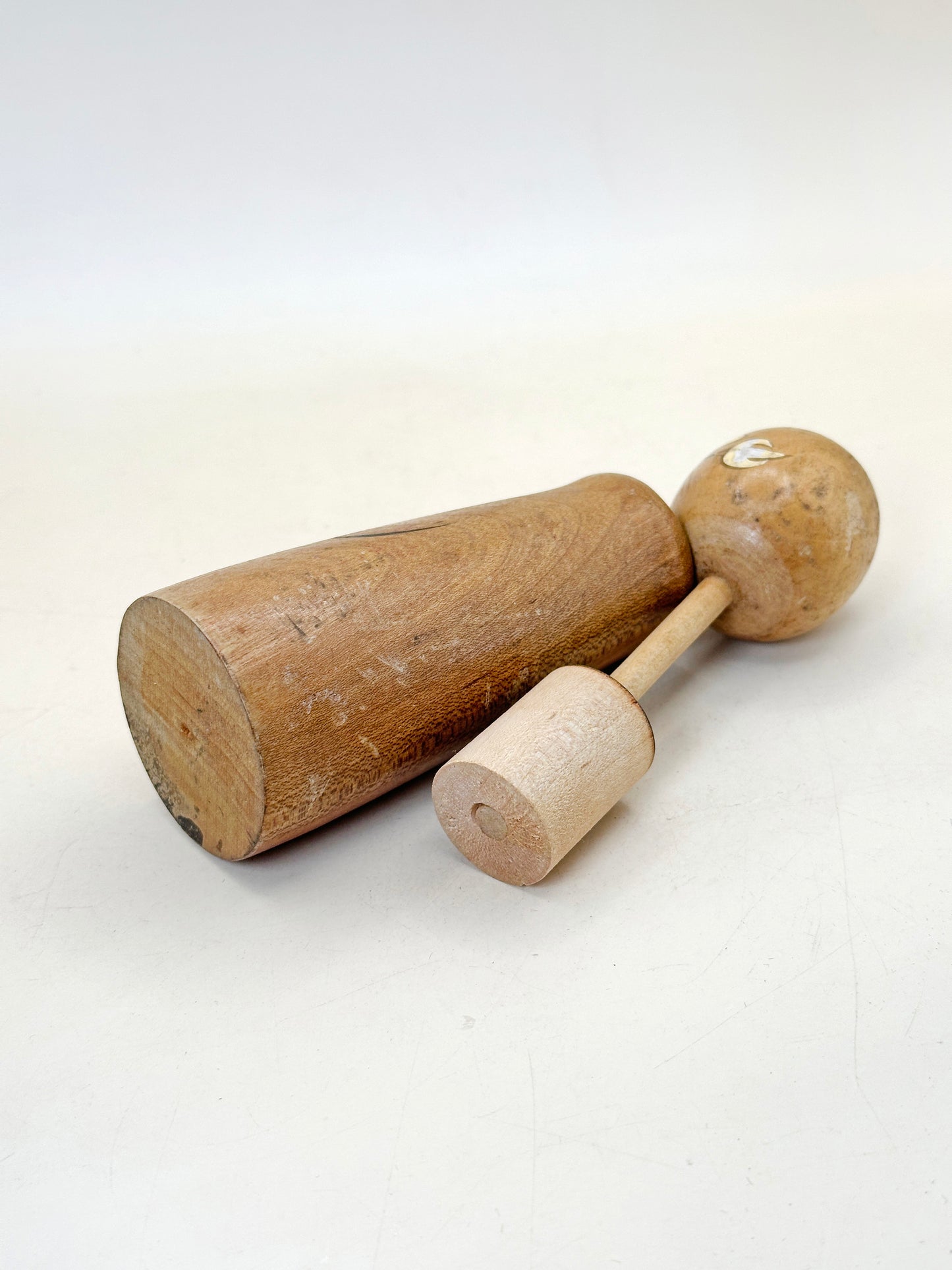 TB228 - Porte-cure-dents Kokeshi