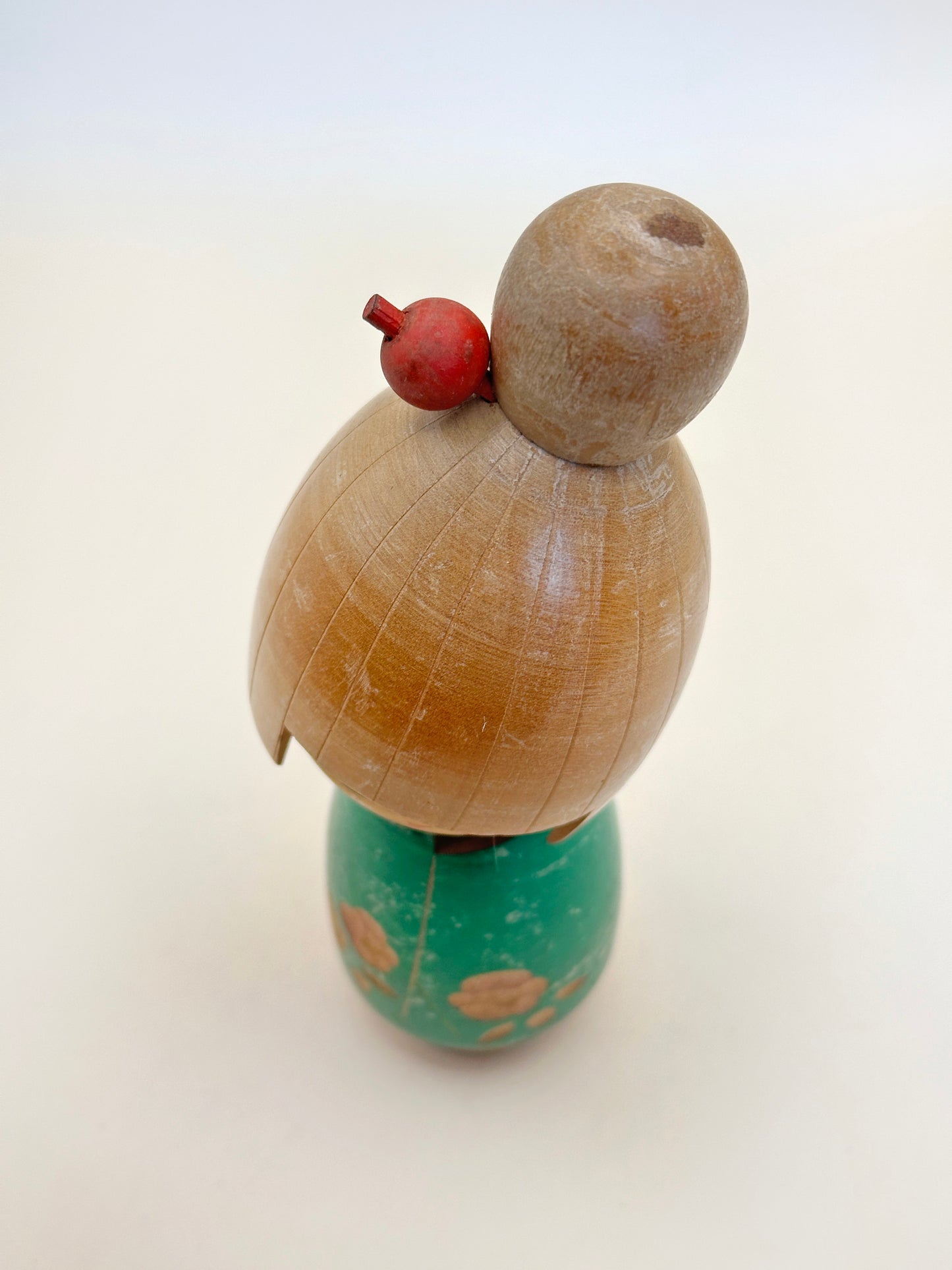 K15094 - Sōsaku Kokeshi by Sato Suigai 佐藤翠涯