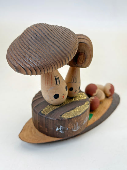 FT392 - Omiyage Kokeshi from Unzen 雲仙