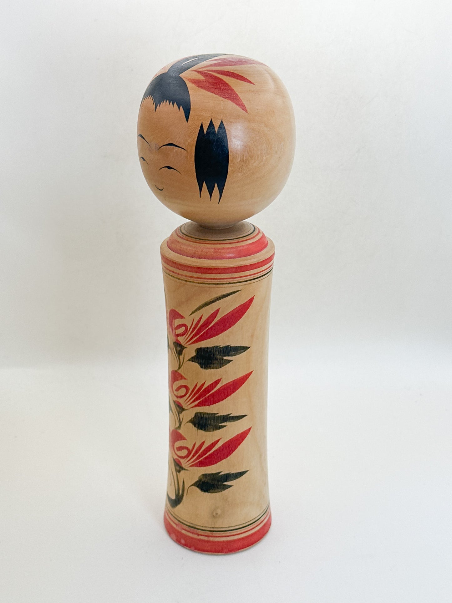 K25202 - Naruko Kokeshi by Kunio Sugai 須貝国男