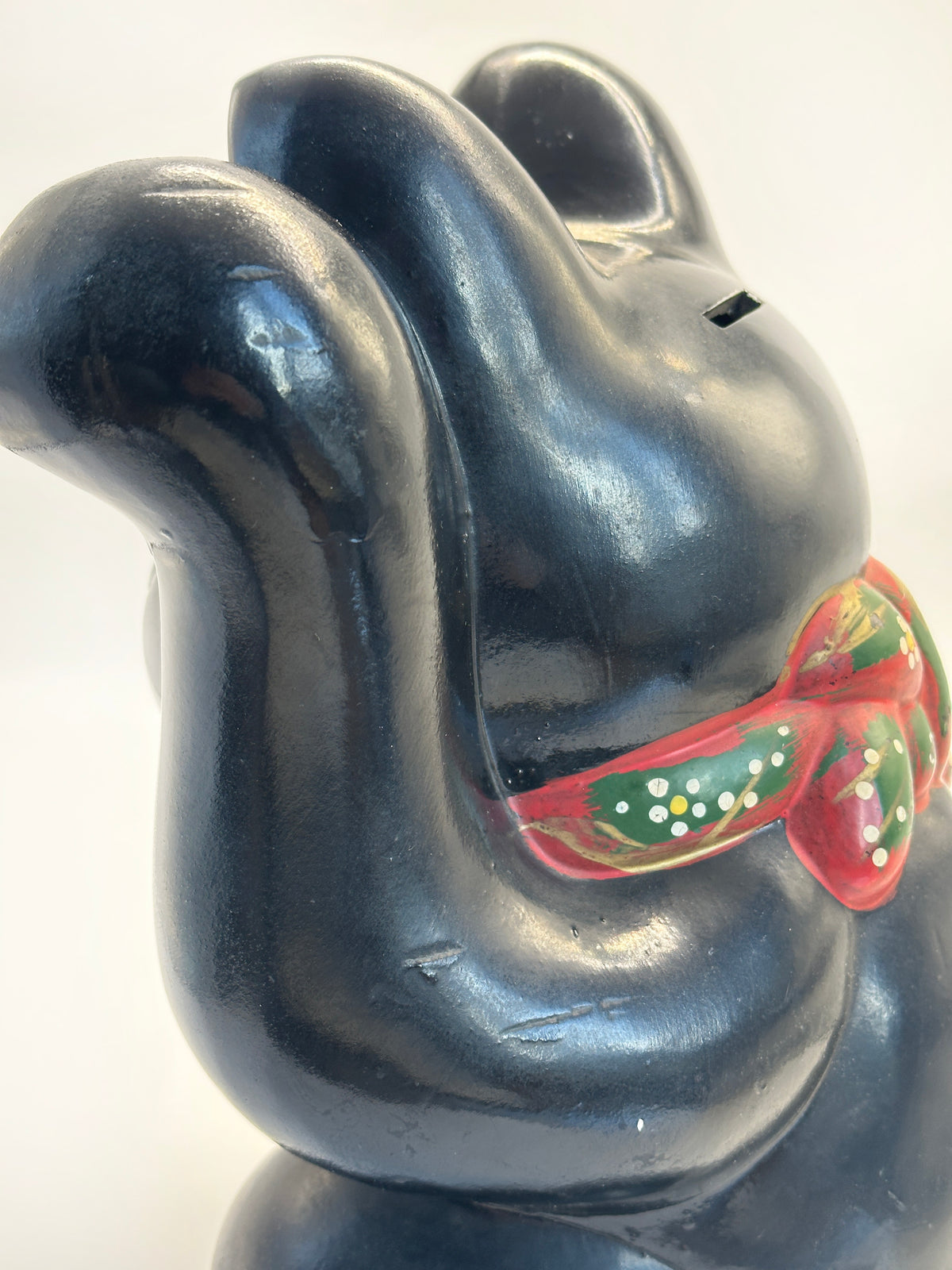 FT401 - RARE Vintage Tokoname Ware Black Maneki Neko Coin Bank 常滑焼