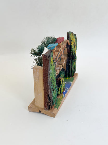 K10251 - Omiyage Folk Craft from Hakone 箱根