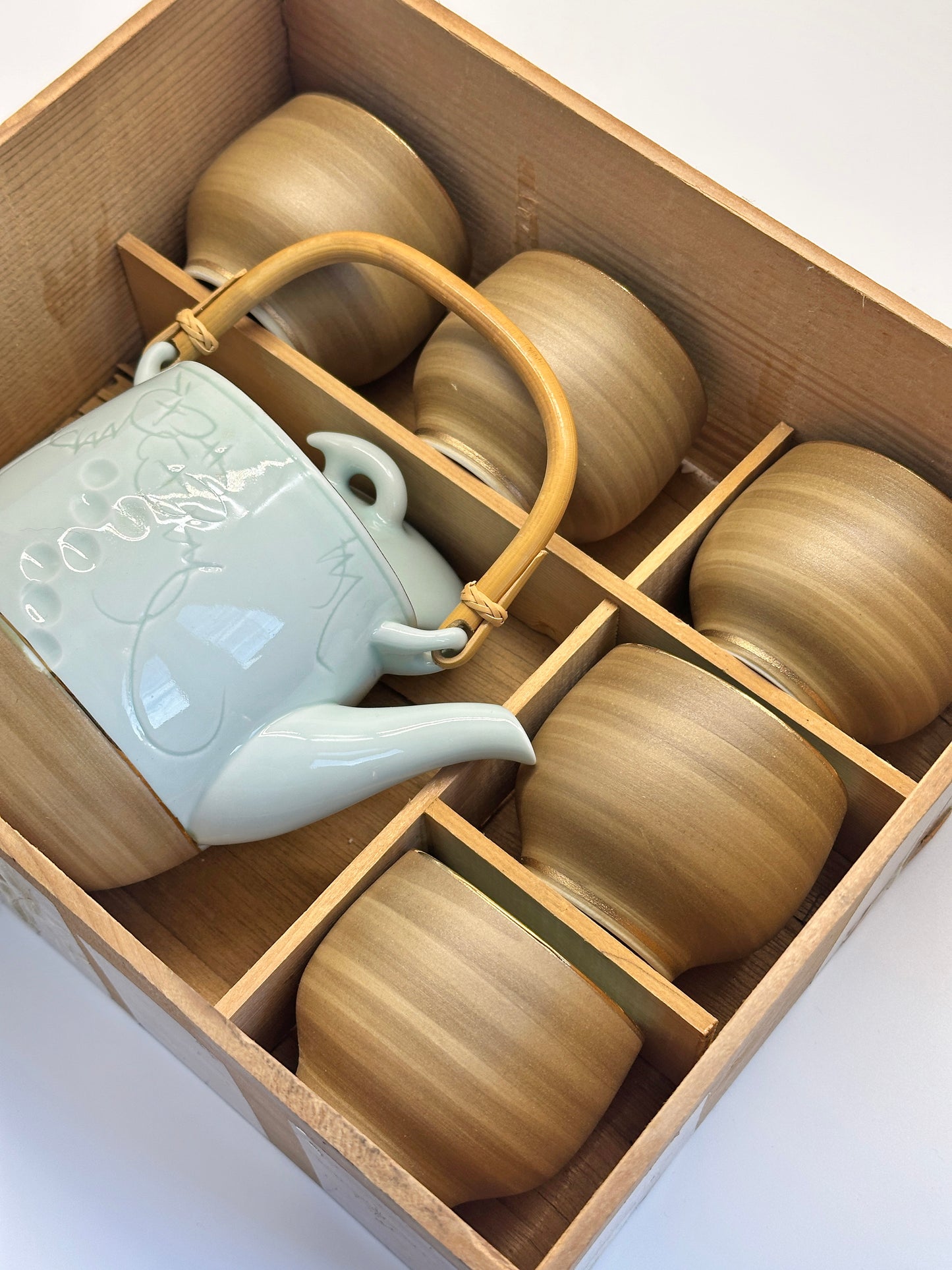 TB88 - Tea Set Grapes - Arita-yaki 有田焼