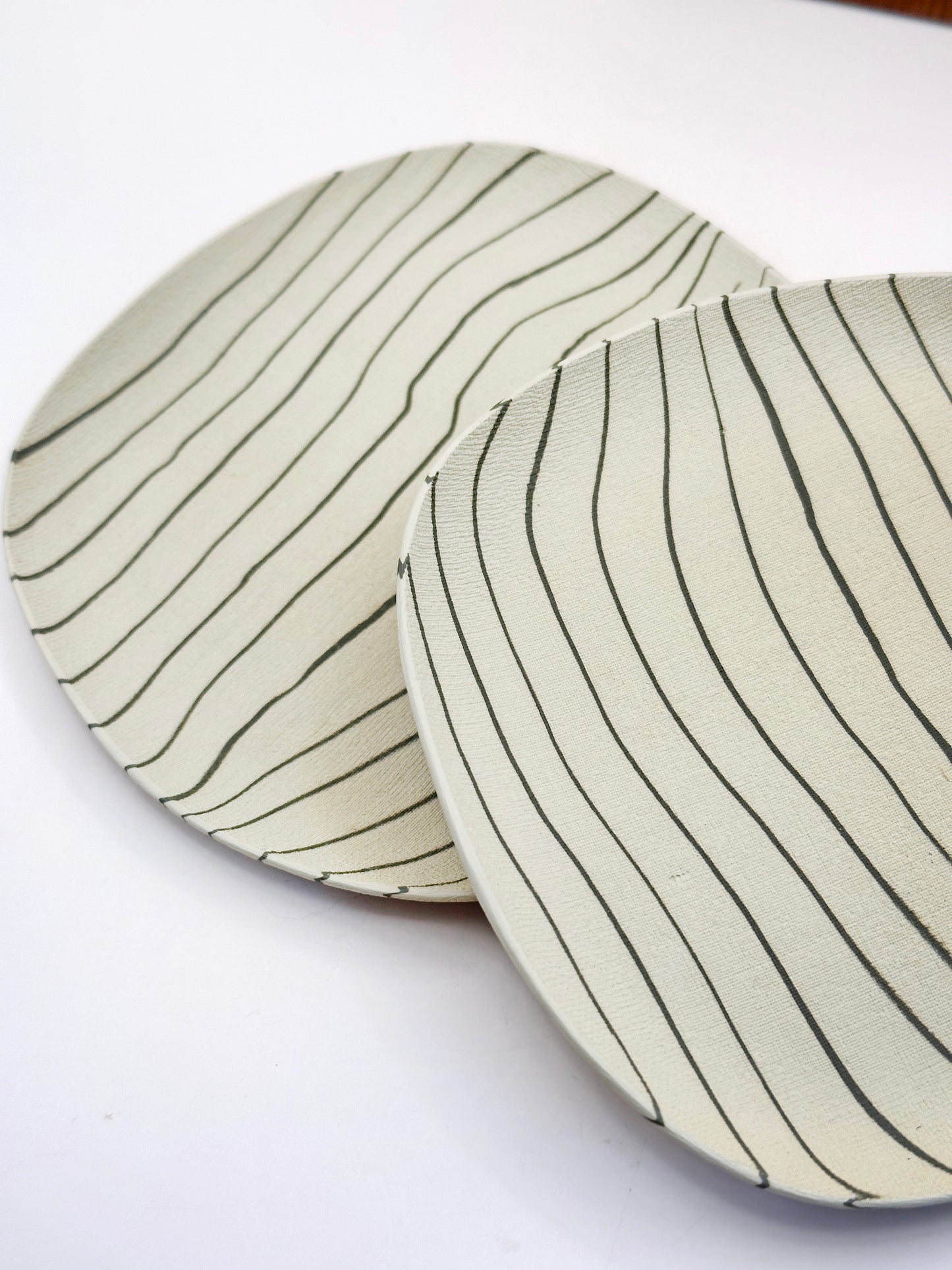 TB145 - Petites assiettes Tokoname 常滑焼