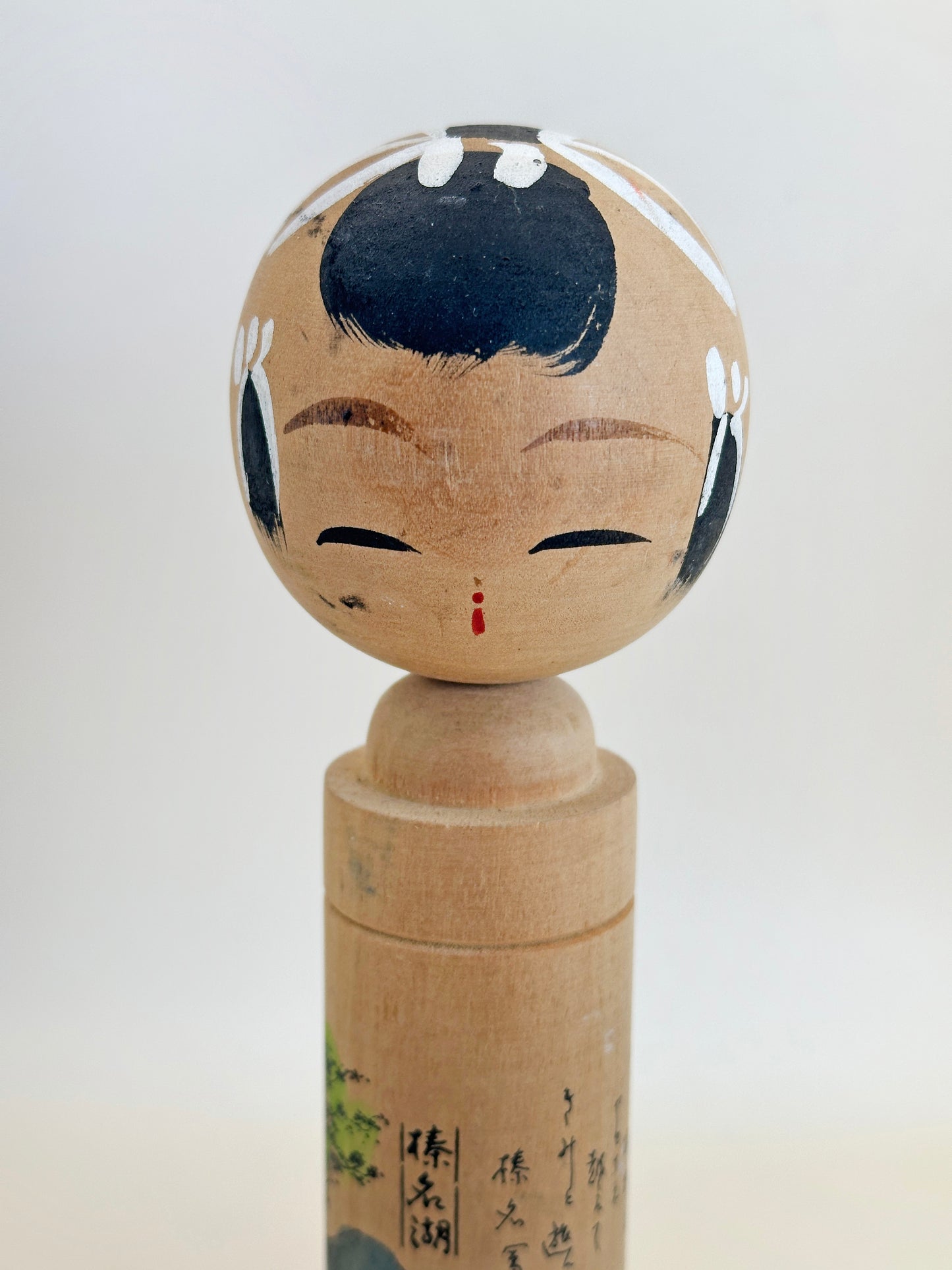 K20102 - OmiyageKokeshi from Lake Haruna 榛名湖