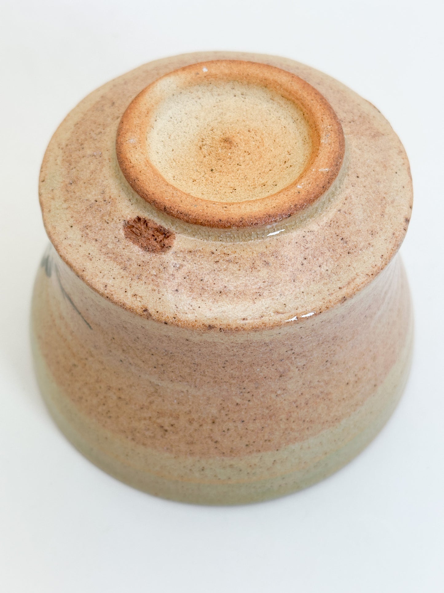 TC125 -  Mino-yaki chawan by Soga Hakuan 曽我伯庵