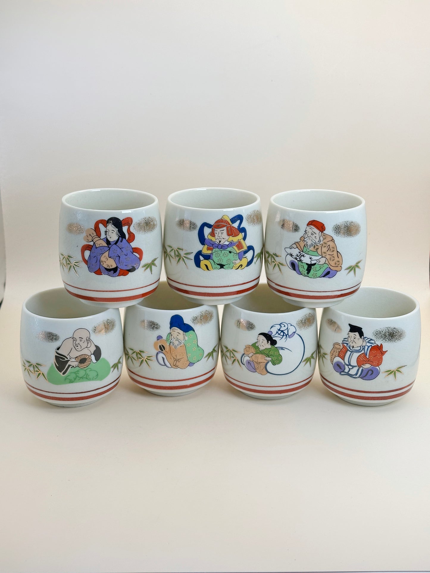 TB98 - Set of Porcelain Tea Cups - 7 Lucky Gods 七福神
