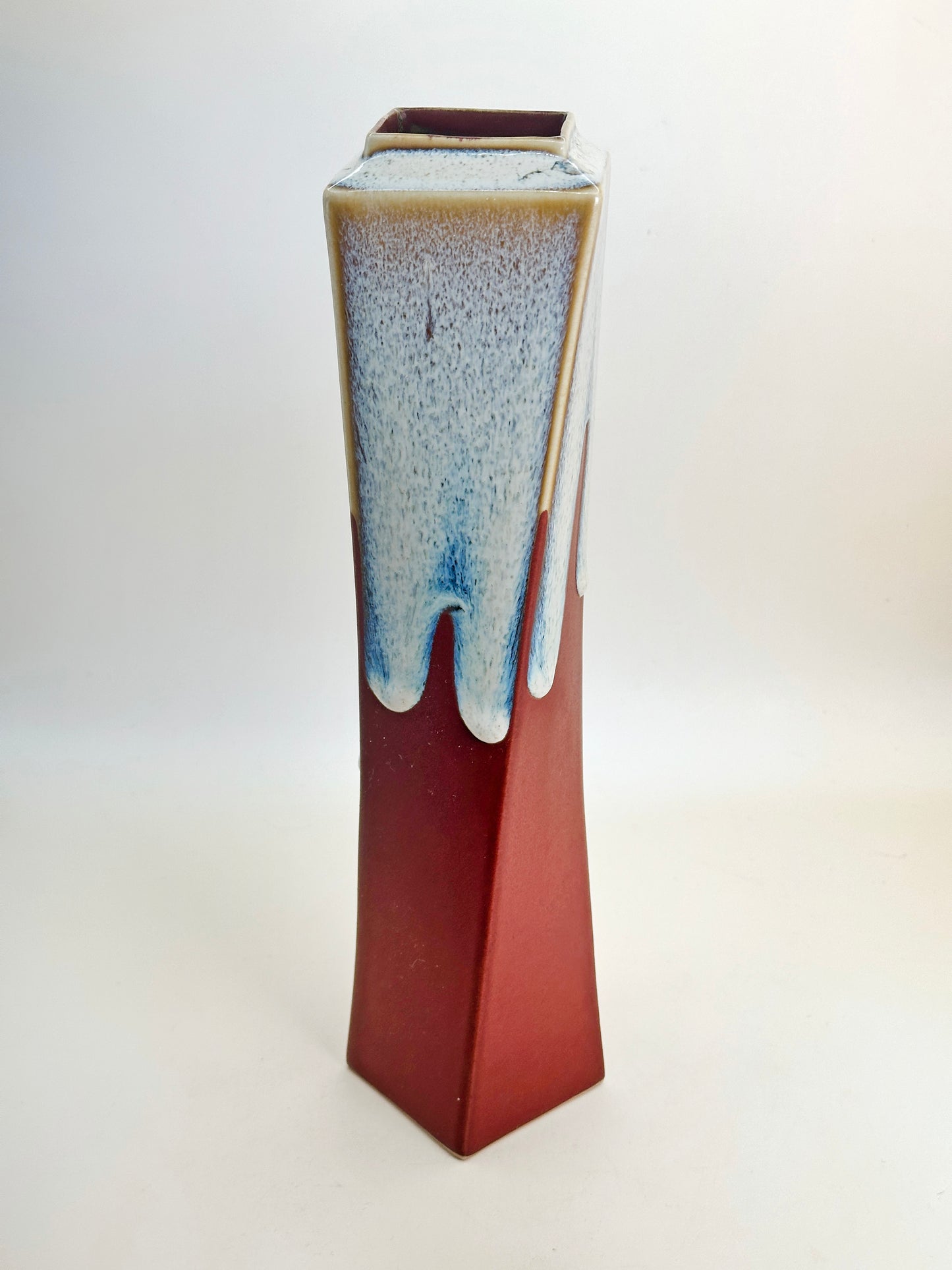 TB111 - Tachikichi Vase Kiyomizu-yaki 清水焼