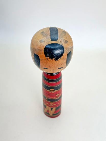 K15100 - Shingata Kokeshi by Shōichi 莊一