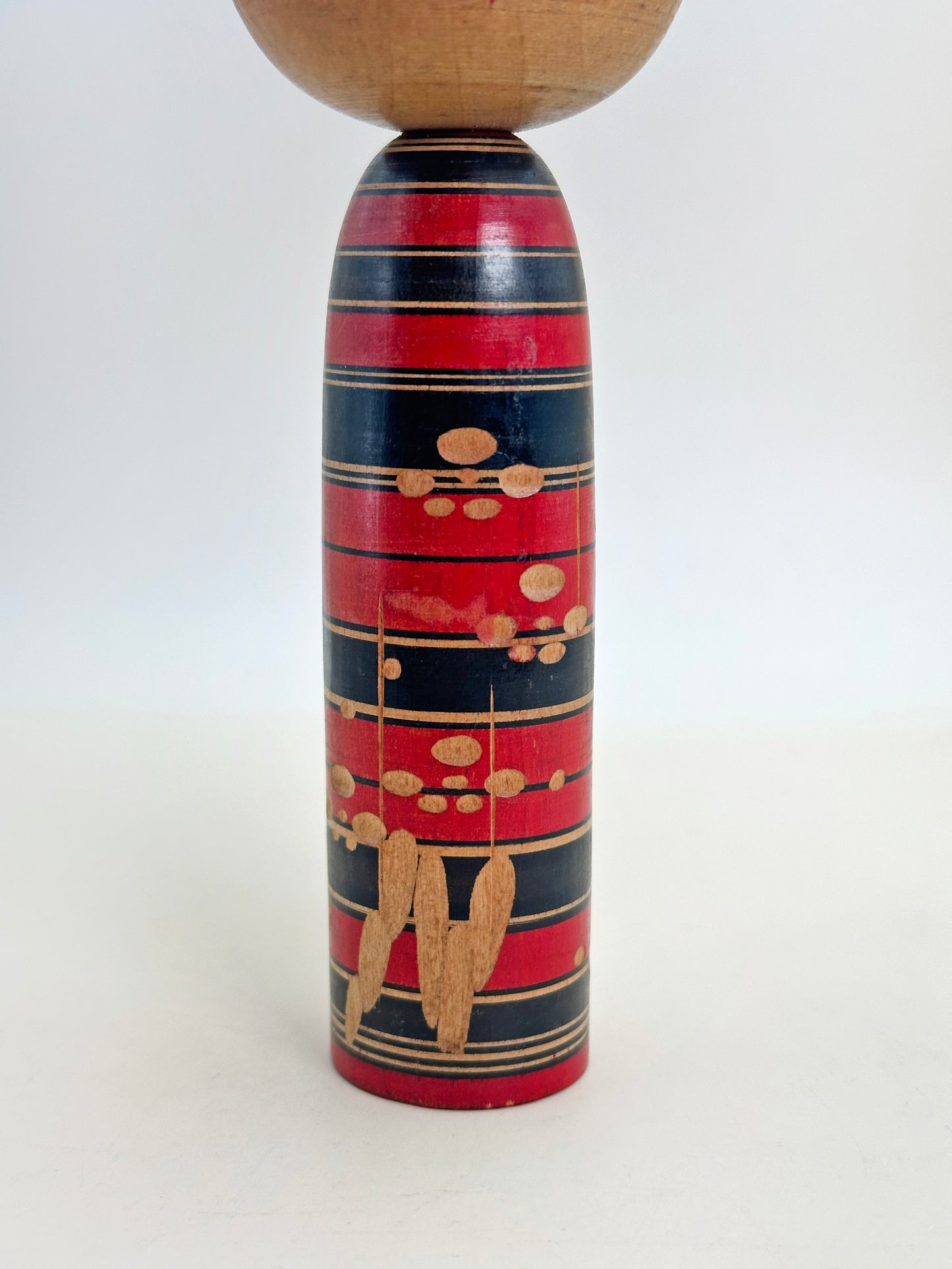 K15100 - Shingata Kokeshi by Shōichi 莊一