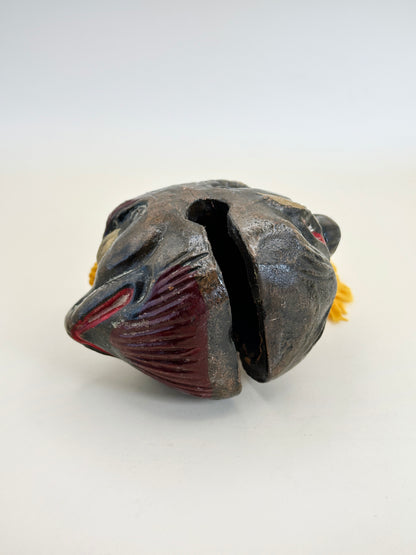 CB102 - Dorei Clay Bell Tengu 天狗