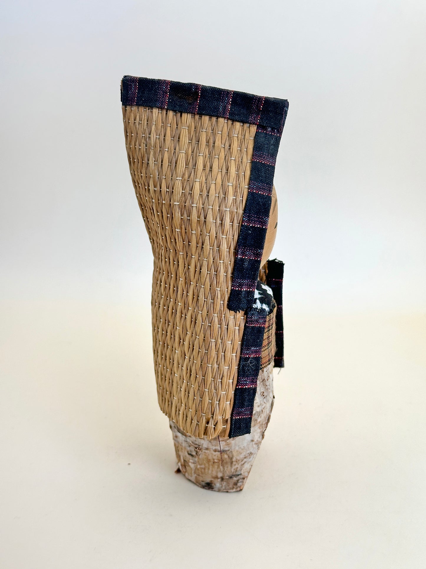 K15097 - Omiyage Kokeshi d'Ikaho Onsen 伊香保温泉