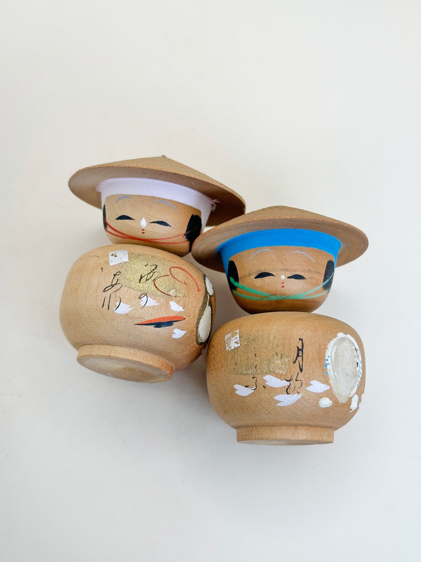 K05048 - Omiyage Kokeshi from Hakone 箱根