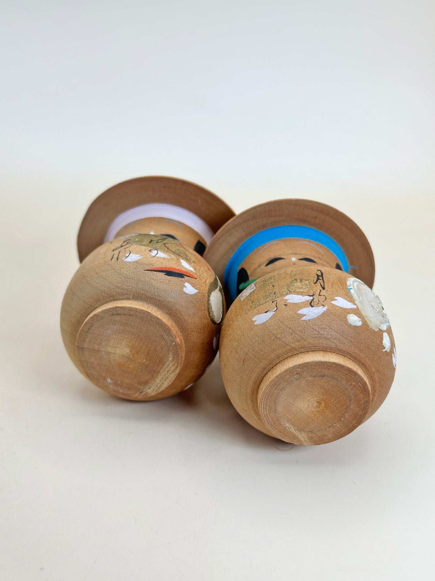 K05048 - Omiyage Kokeshi from Hakone 箱根