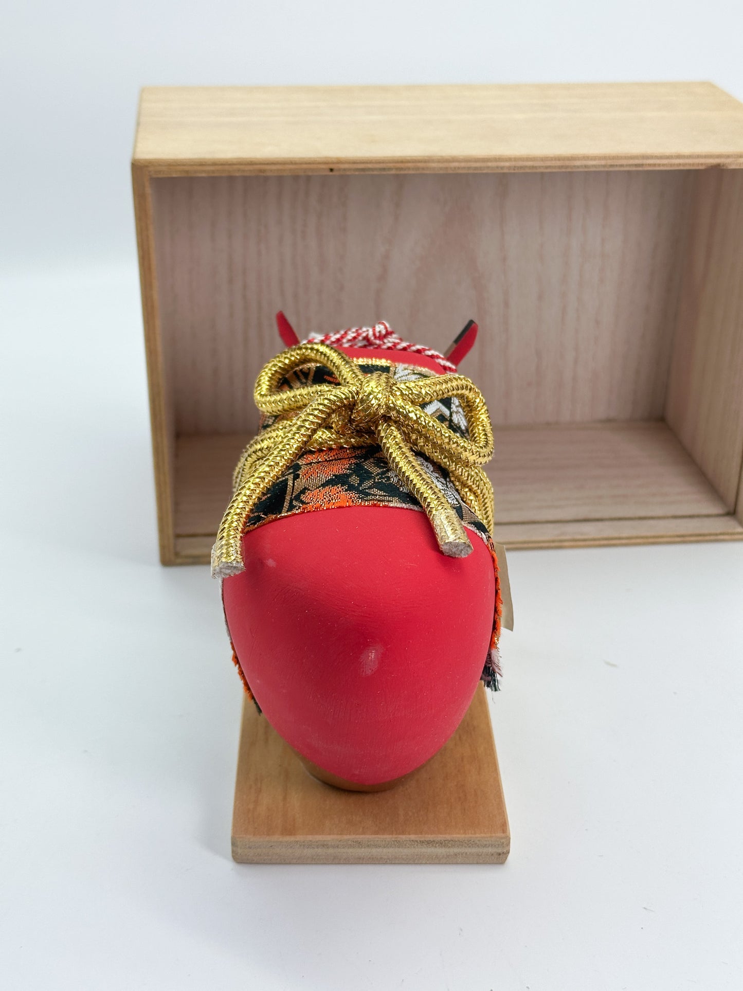 FT526 -  Folk Crafts of Wish-Making Oxen 願かけ牛