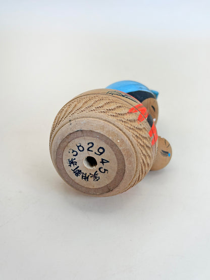 K10160 - Omiyage Kokeshi de Suigō Itako 水郷潮来