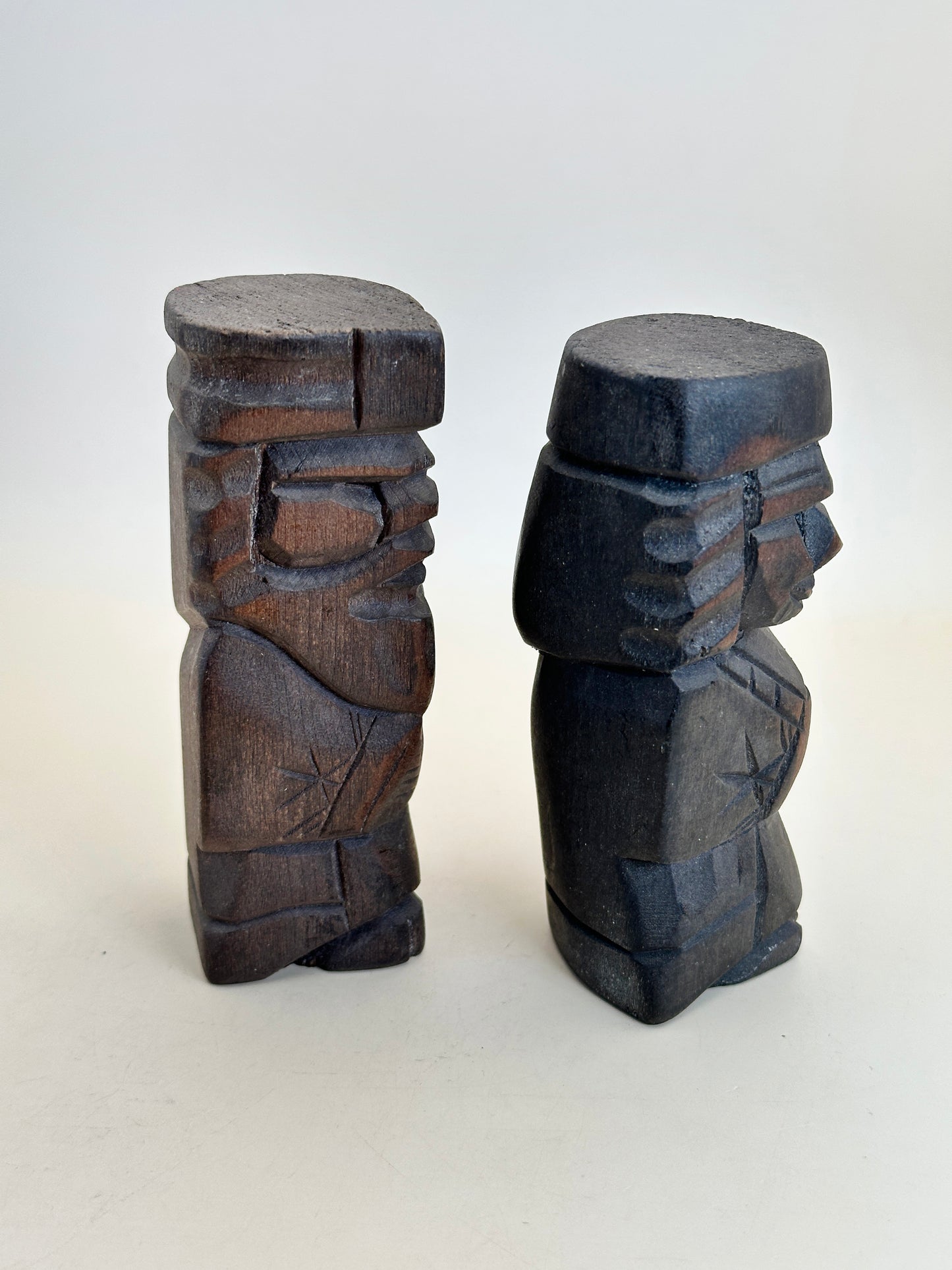 K10159 - Sōsaku Kokeshi are Nipopo Dolls ニポポ人形