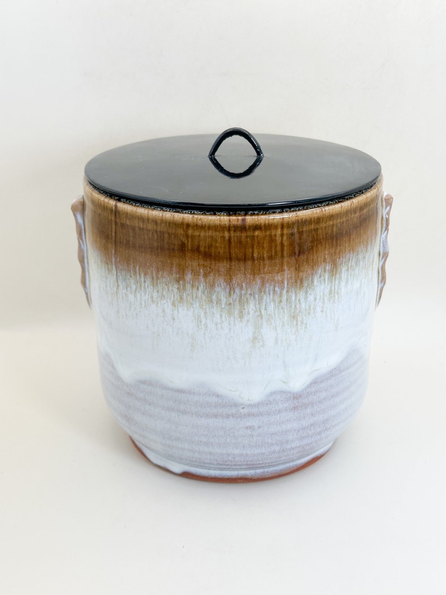 TB377 - Kyō-yaki Karatsu mizusashi 京焼
