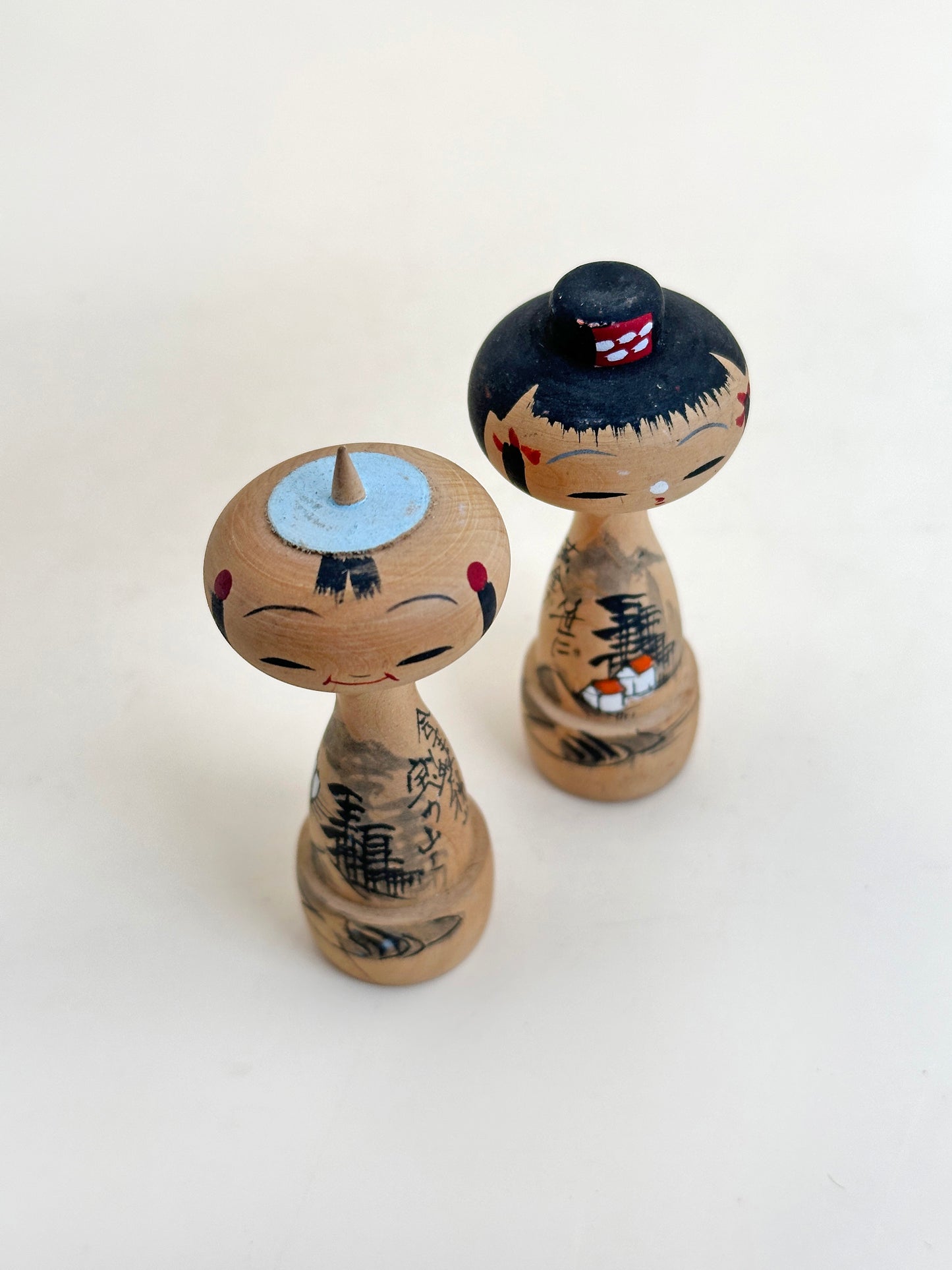 K05053 - Omiyage Kokeshi Pair from Aizu 会津