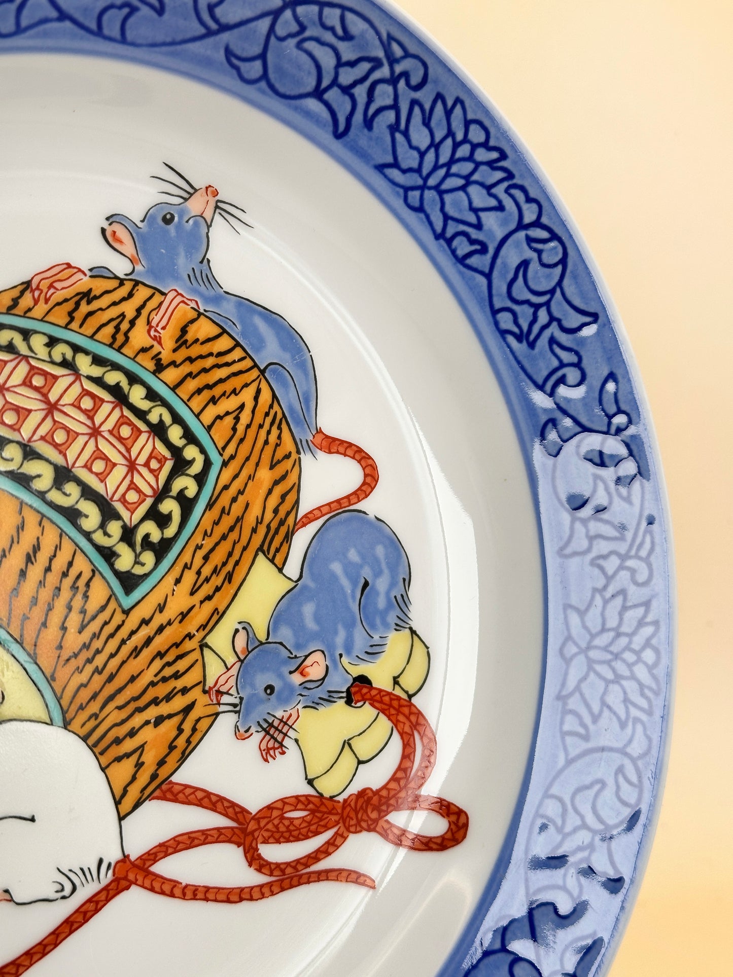 TB102 - Arita Ware Zodiac Mouse by Kōraku Kiln 幸樂窯