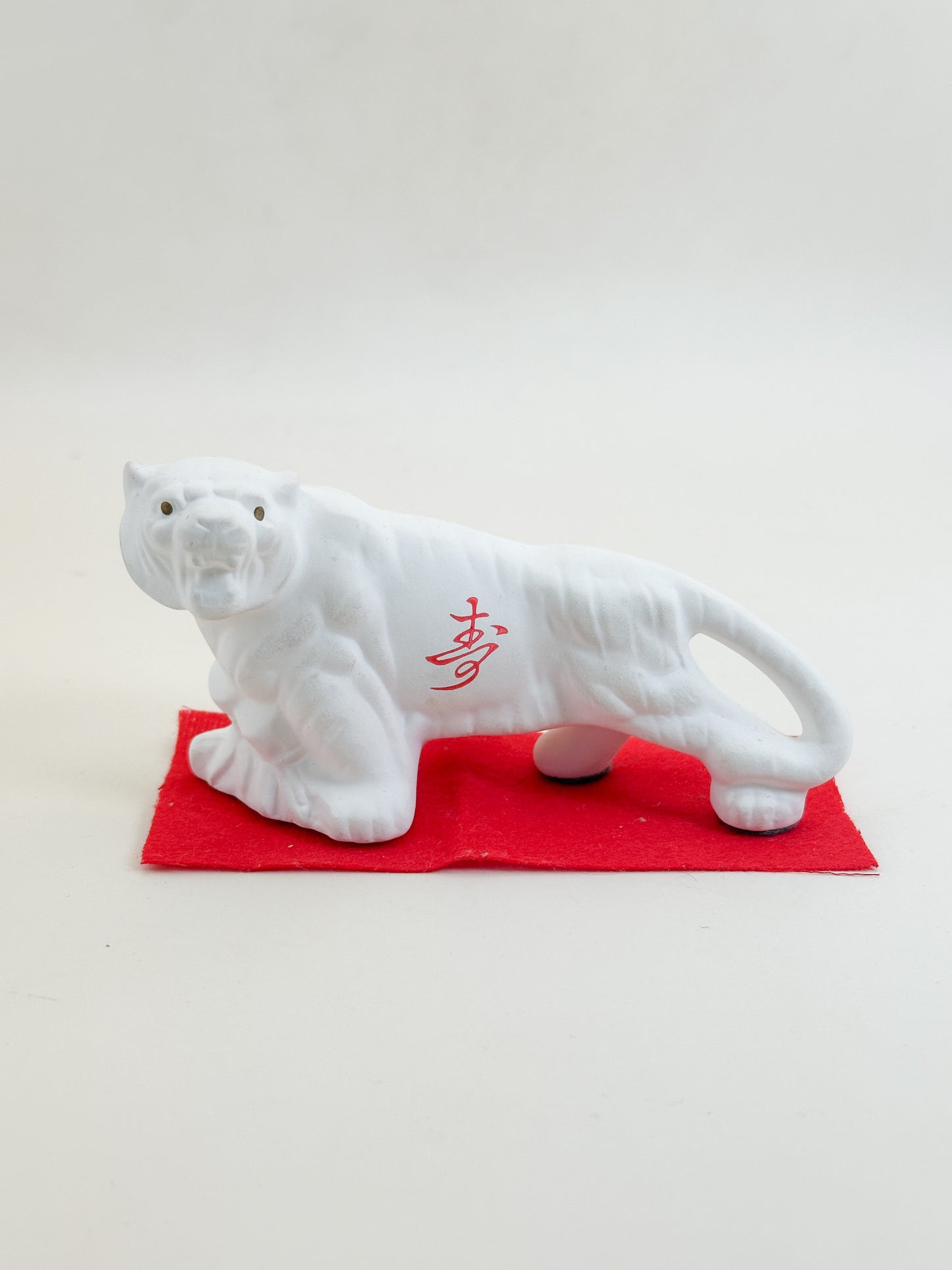 FT532 - Tiger Figurine from Kogane Shrine 小金神社